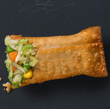 Load image into Gallery viewer, Egg Rolls- Vegetable
